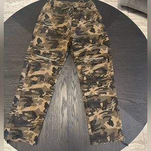 American Bazi camo pants